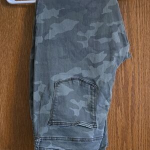 Camouflage  Pants